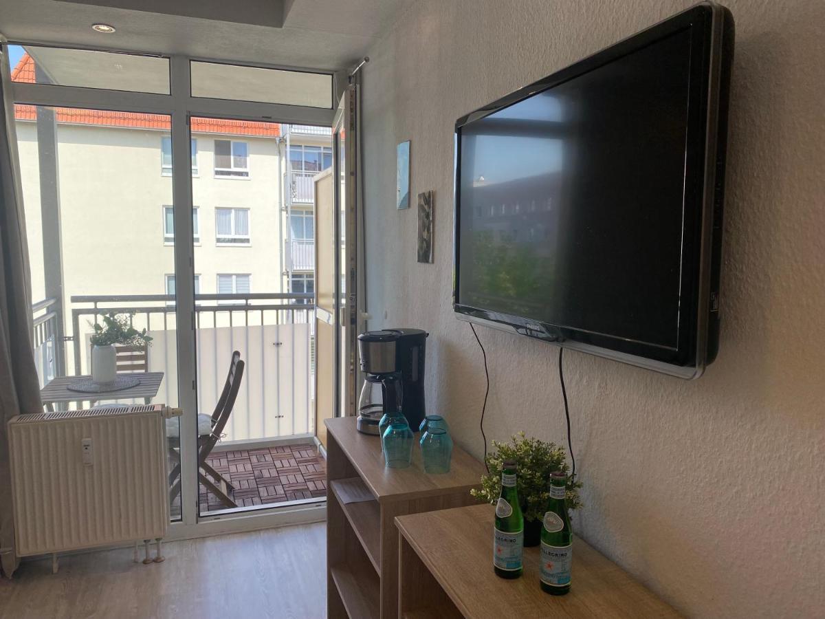Charming Apartment - Balcony - Wifi - Kitchen Magdeburg Exterior foto